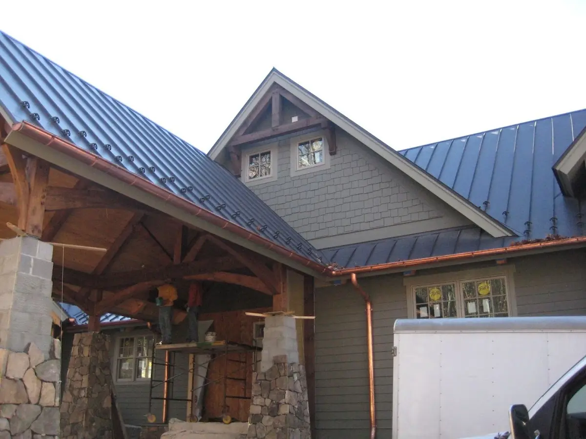 Craftsman Roofing team delivering quality roofing work in Royal Acres